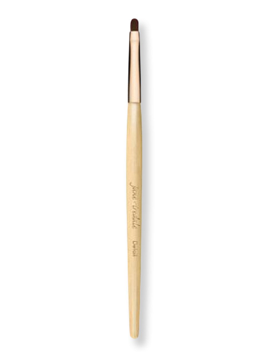 Jane Iredale Detail Brush - SkincareEssentials